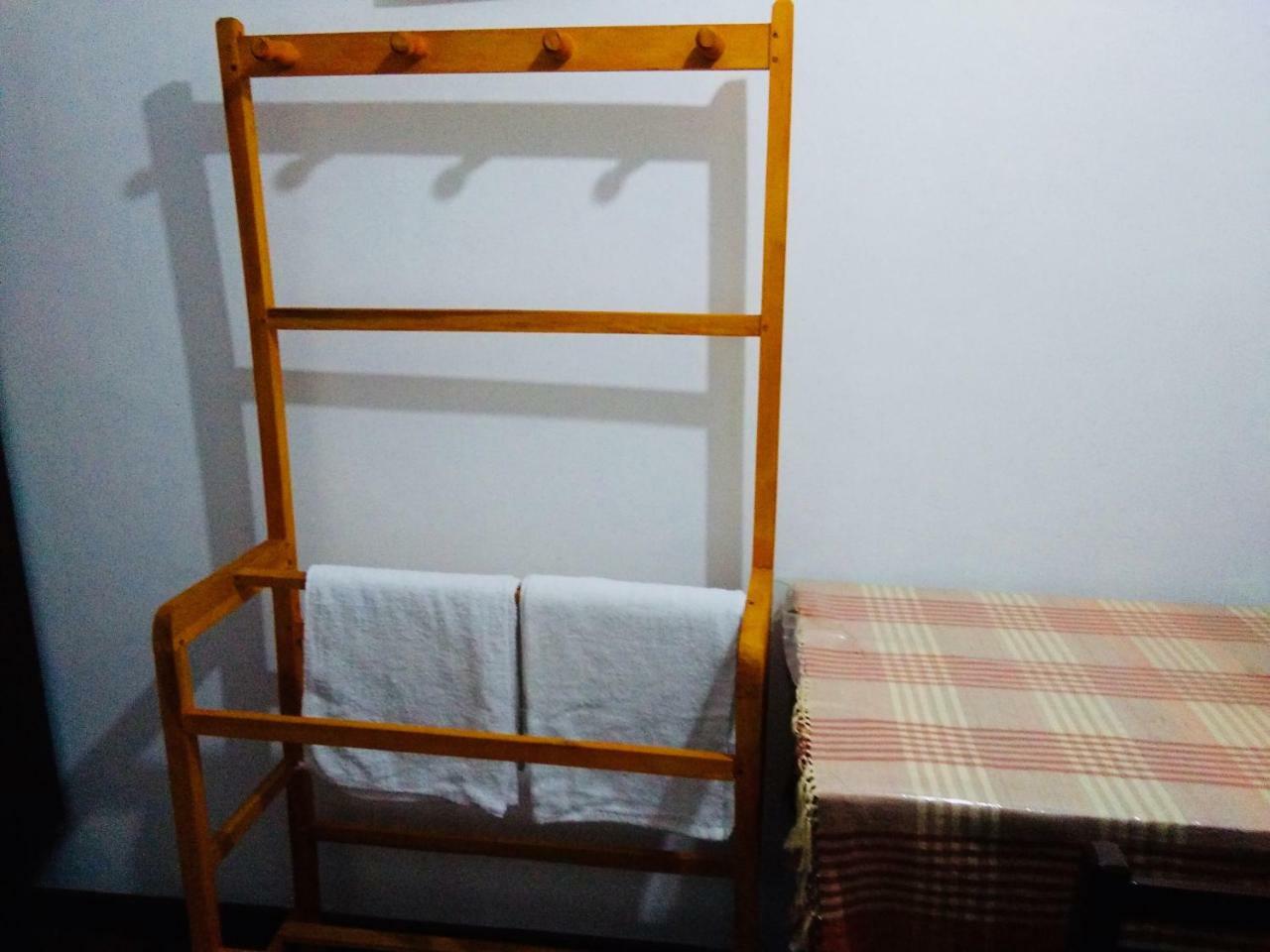 Hikkaduwa Backyard Beach Homestay Galle Exterior photo